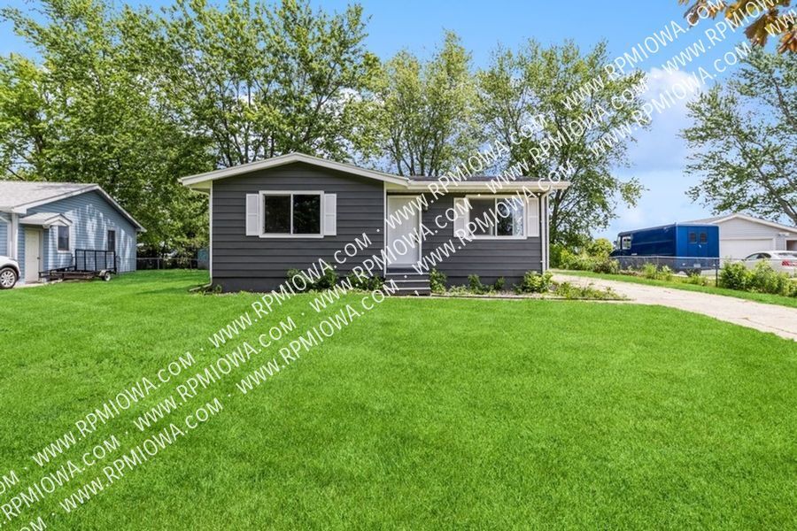 129 Paine St SE, Bondurant, IA 50035 House Rental in Bondurant, IA