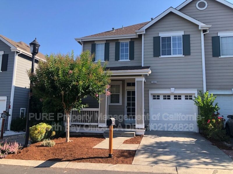 Foto principal - 1052 Addison Cir