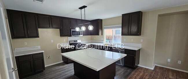 Foto del edificio - 4825 Country Grove Way