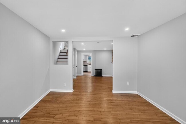 Foto del edificio - 4469 Silverwood St