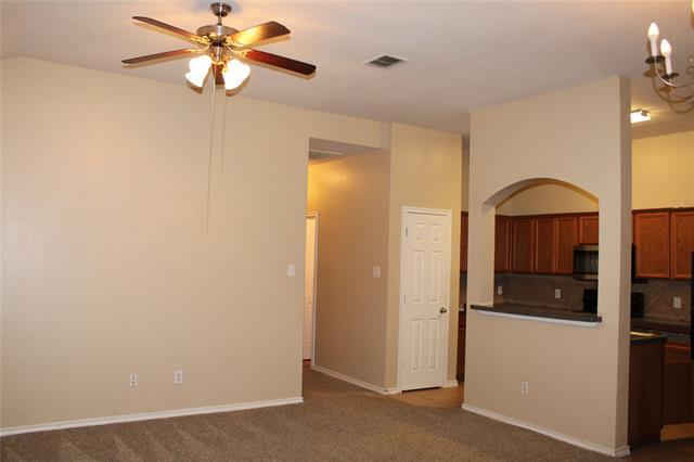 Building Photo - 1249 Redman Ave