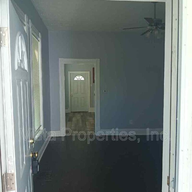 Foto del edificio - 2208 Garland Ave