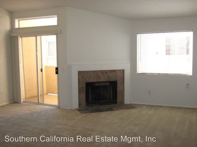 Building Photo - 2 br, 2 bath House - 18736 Vista Del Canon #G