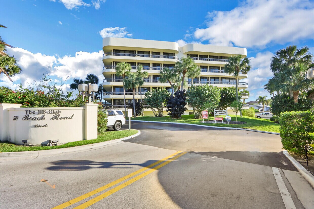 Primary Photo - 50 S Beach Rd