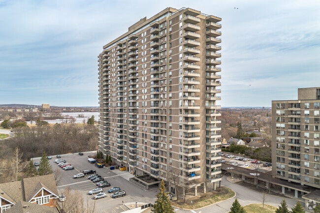 Building Photo - Island Park Towers