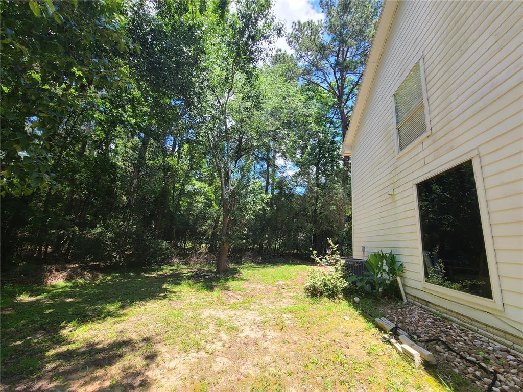Primary Photo - 1 Lake Forest Ct