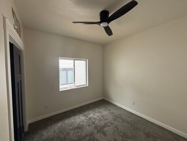 Foto del edificio - 2929 Decatur St