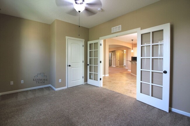 Building Photo - 3 Bed/2 Bath West Kennewick Home