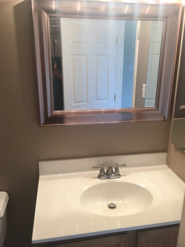 Building Photo - 5640 Wade Ct