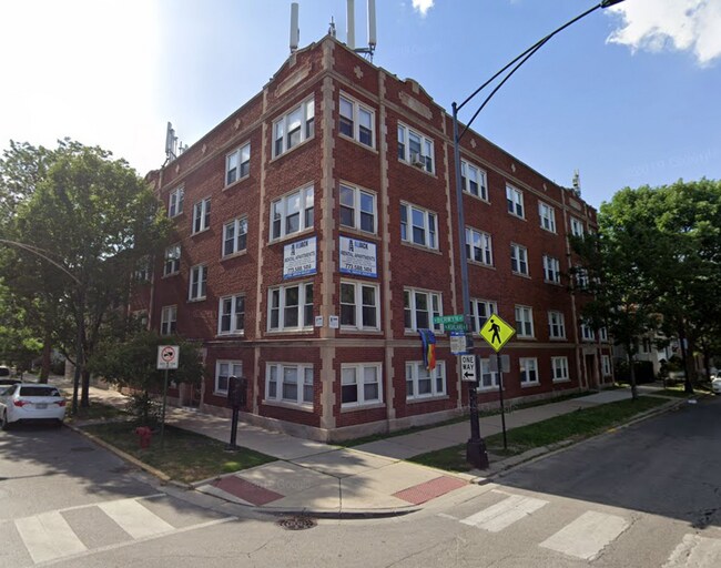 Building Photo - 5306 N Ashland Ave