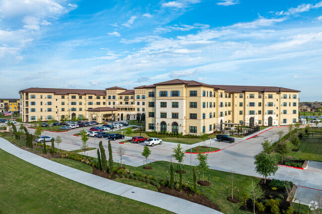 1850 E League City Pky League City, TX - Grand Living at Tuscan Lakes