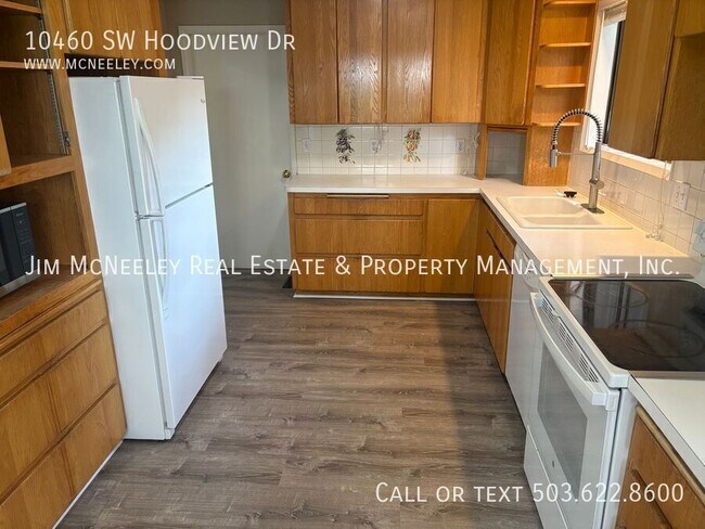 Foto del edificio - 10460 SW Hoodview Dr