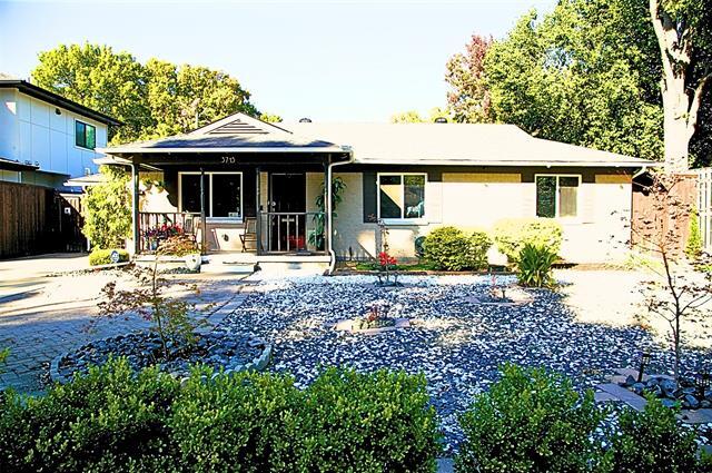 Building Photo - 3715 La Joya Dr