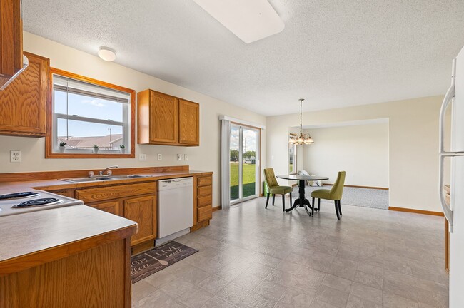 Building Photo - Freeland Rental Homes - Freeland/Bay City, MI
