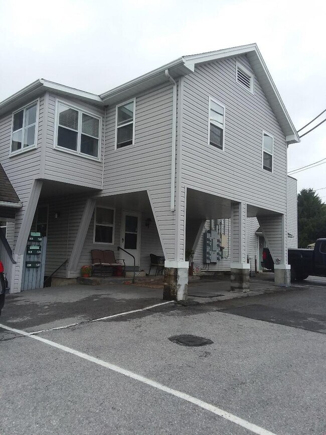 Building Photo - 501 W Allegheny St