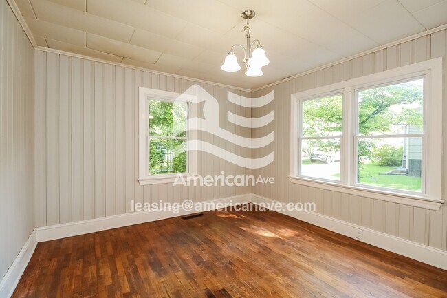 Foto del edificio - 207 Hampton Ave