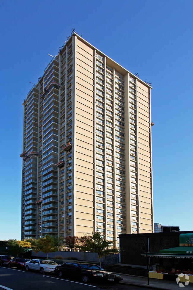 75 Henry Street Apartments Brooklyn, NY