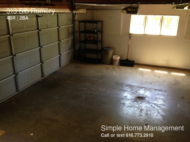 Building Photo - 313 Sib Rumery St