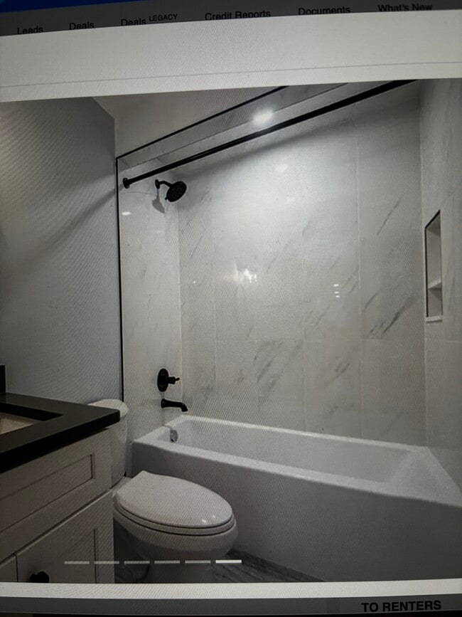 Building Photo - 663 Columbia Rd