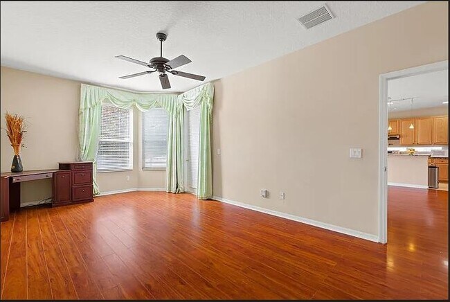 Foto del edificio - 9257 Pecky Cypress Way
