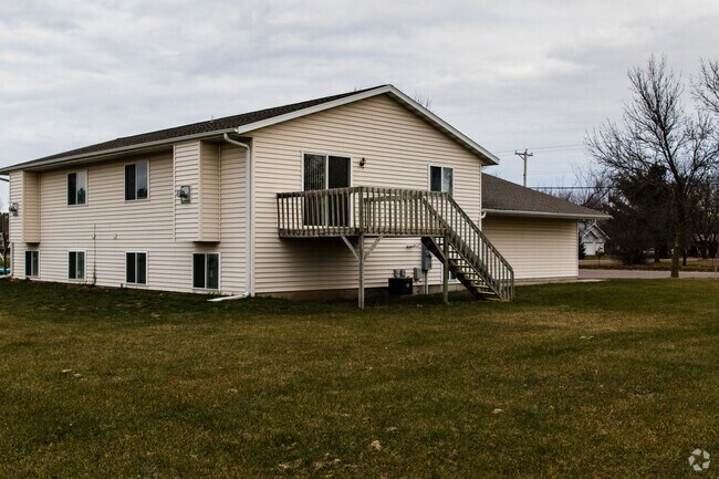 Building Photo - 13217 40th Ave