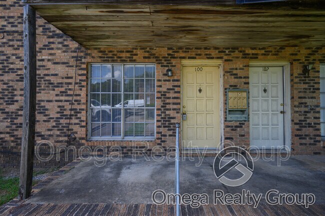 Building Photo - 8010 4th Ave