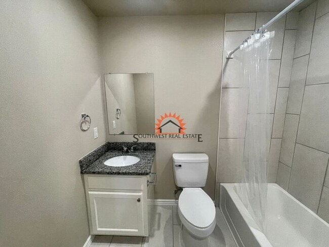 Building Photo - Like new Inside! 2 bed 1.5 bath apartments! ALL BILLS PAID!