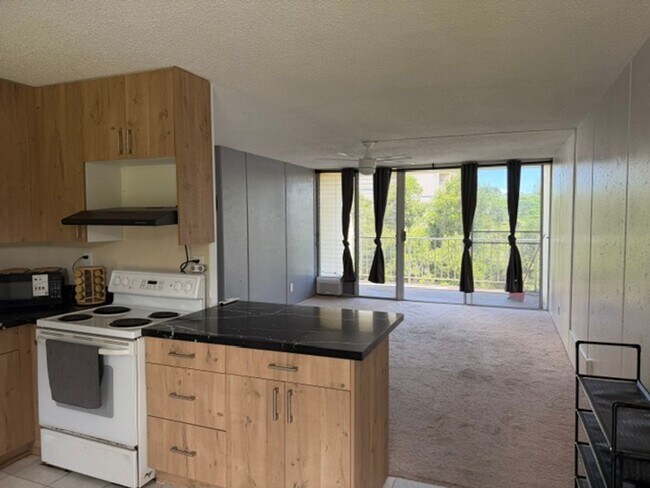 Foto del edificio - Beautiful Setting for this Two Bedroom, One Bath Unit Only Minutes Away from Wheeler AB and Schof...