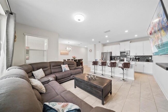 Foto del edificio - 900 Pebble Beach Dr