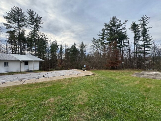 Building Photo - 4813 Sayre Ave