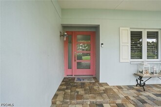 Building Photo - 1590 Sandpiper St