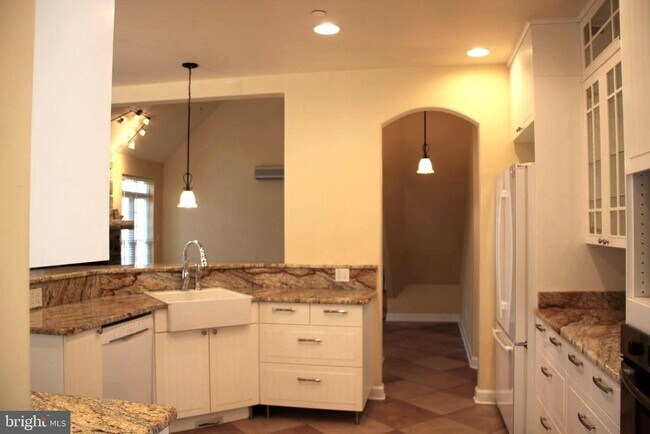 Building Photo - 11432 Wollaston Cir