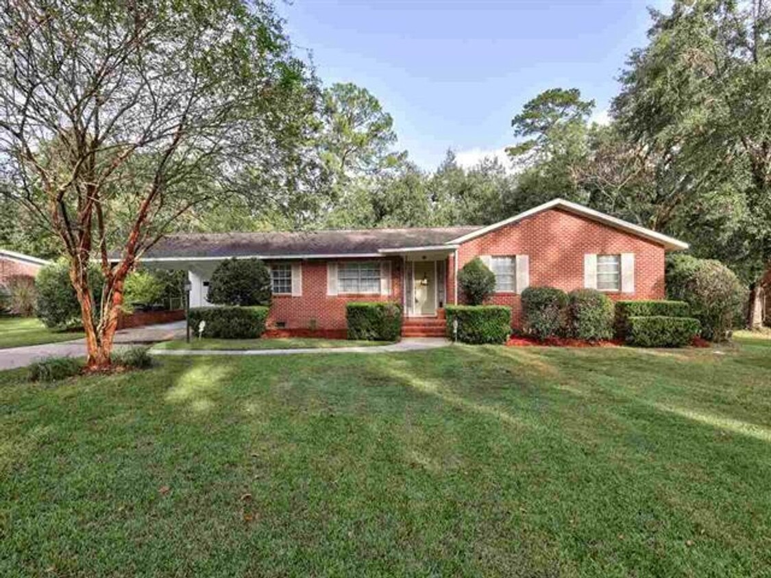Primary Photo - Beautiful 4 bedroom home near FSU!