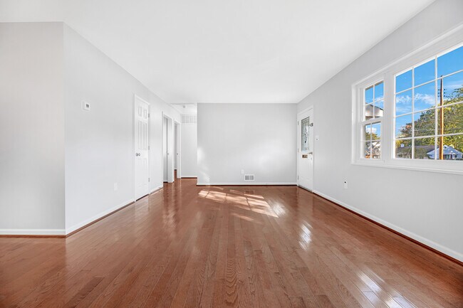 Foto del edificio - 6112 The Parkway