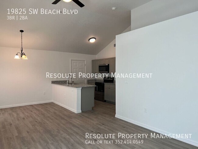 Foto del edificio - BRAND NEW 3 bed/ 2 bath/ 1 Car Garage