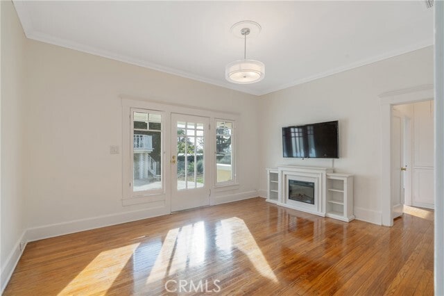 Building Photo - 1325 E Altadena Dr