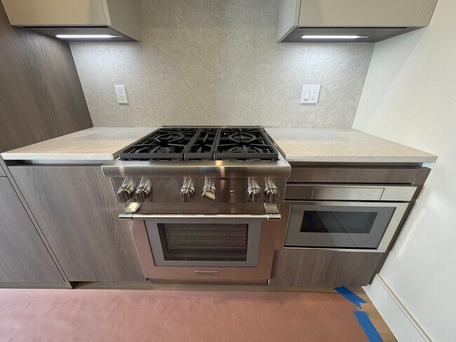 Foto del edificio - 300 Franklin St