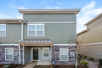 Building Photo - 308 High Grv Wy