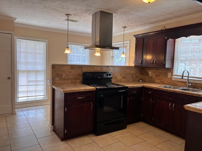 Foto del edificio - 620 Glade Park Dr