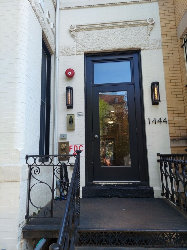 Building Photo - 1444 Harvard St NW