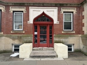 Building Photo - 12 Royce Rd