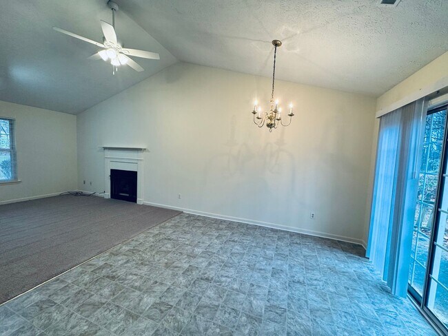 Foto del edificio - Great House on Wiggington Road