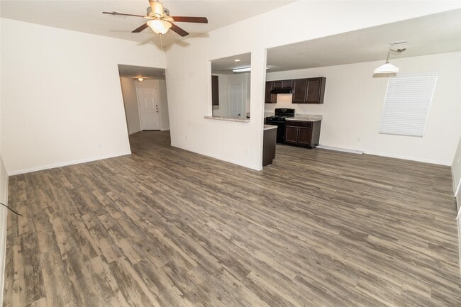 Foto del edificio - 2603 Montecito Ln