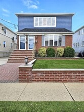 Building Photo - 21 5th Ave