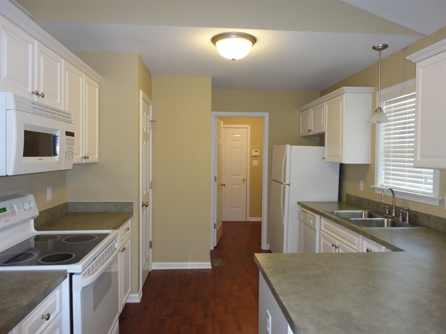 Building Photo - 259 Opal Lane