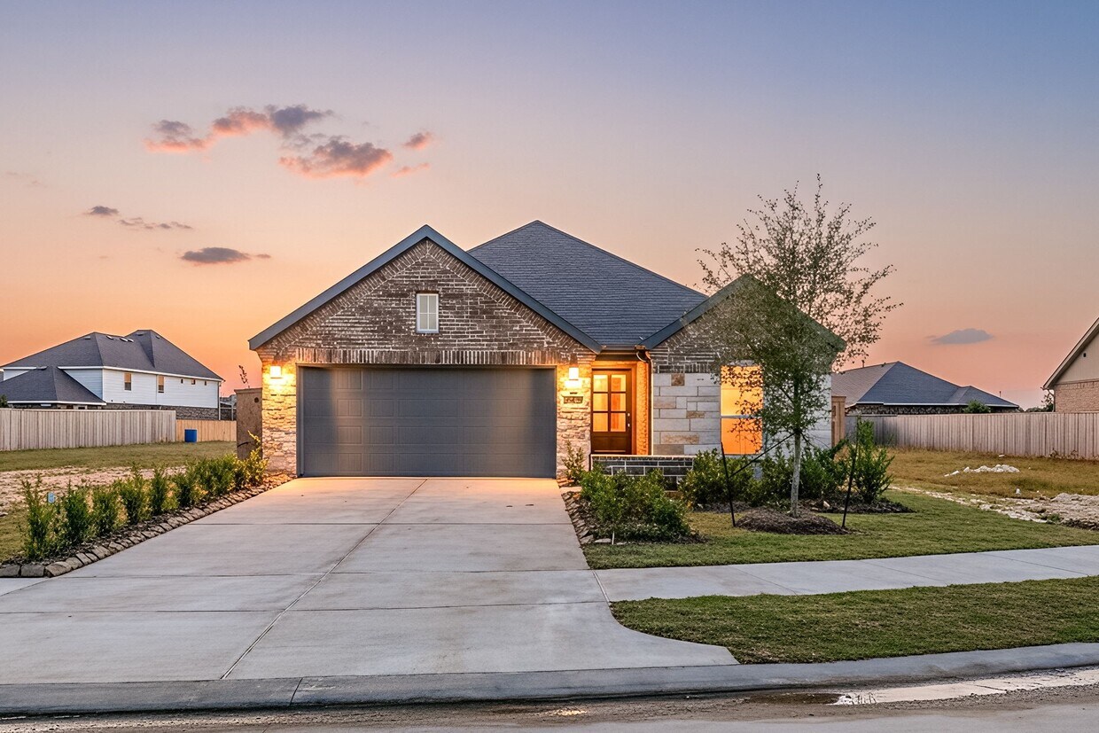 Foto principal - 12210 Bell County Ct