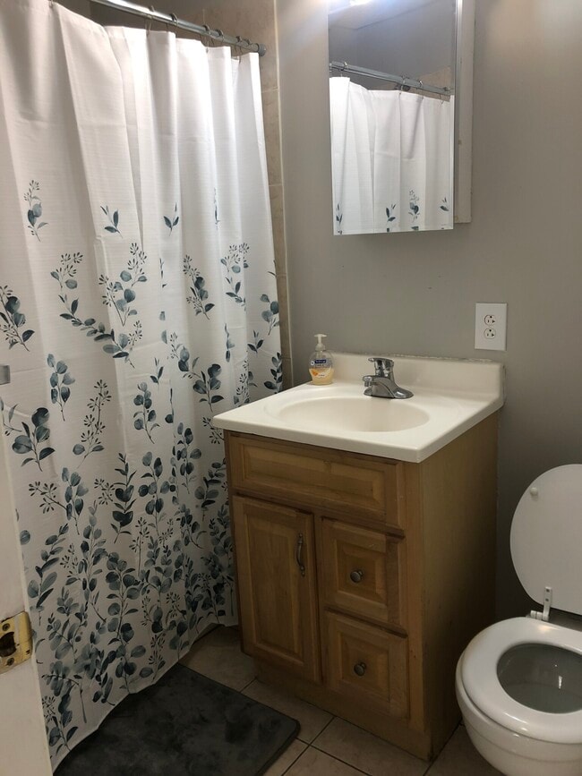 Foto del edificio - 905 Beacon St