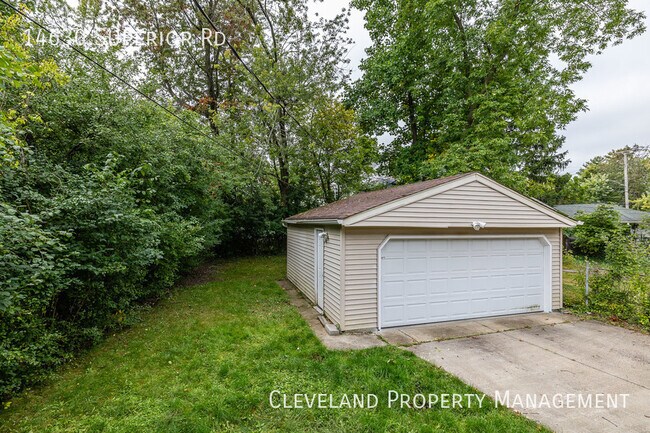 Building Photo - Immaculate Brick Cleveland Heights Colonial