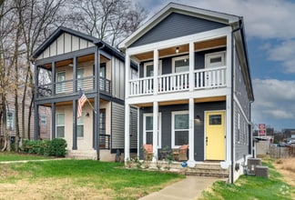 Building Photo - 338 Vivelle Ave