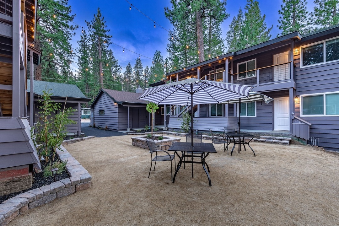 Primary Photo - 2531 - 2535 Elwood Ave, South Lake Tahoe CA
